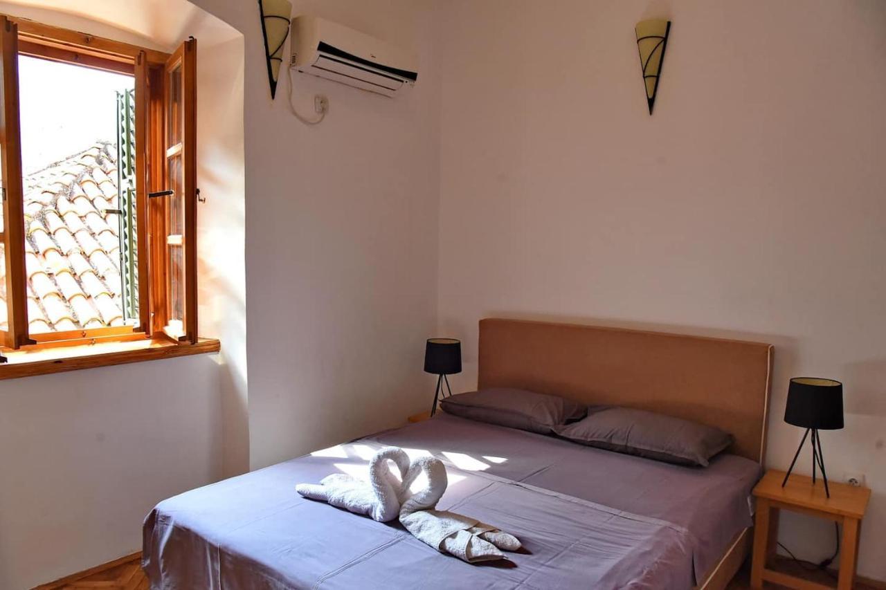 Cozy 2 Bedroom Apartment In Antique Bizanti Palace كوتور المظهر الخارجي الصورة